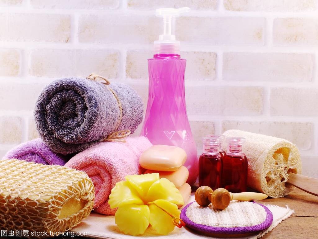 洗发水肥皂和沐浴霜卫浴产品清洁 spa 配件